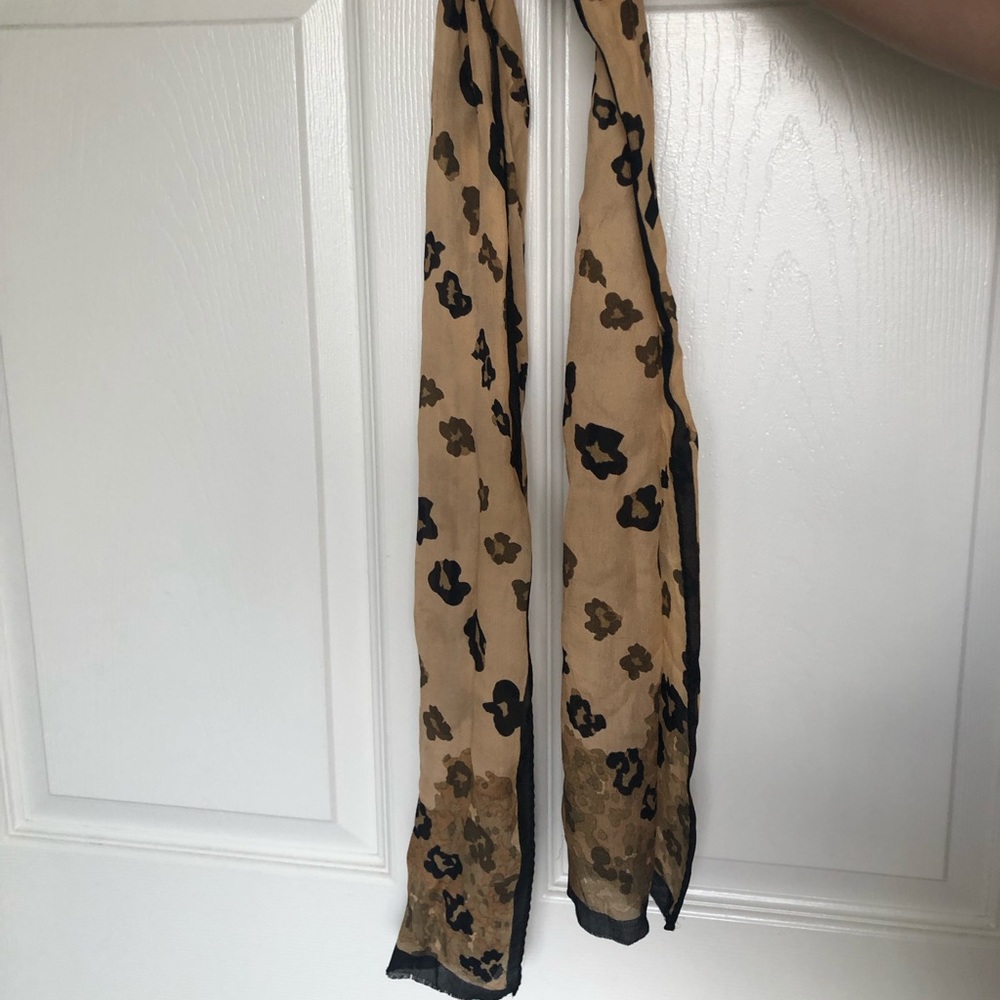 Anne Klein small scarf